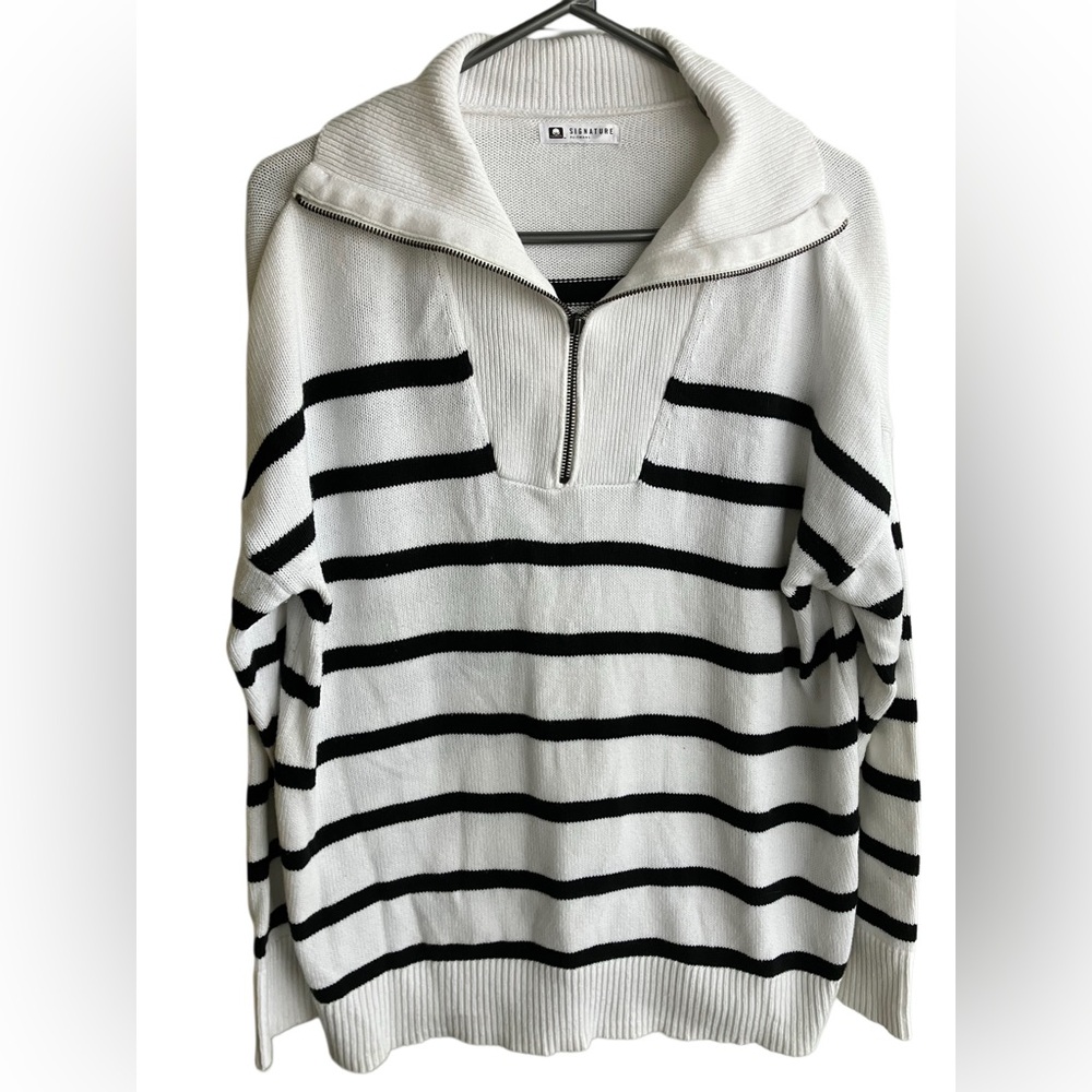 Black and white stripe 1/4 zip collared knit sweater XL